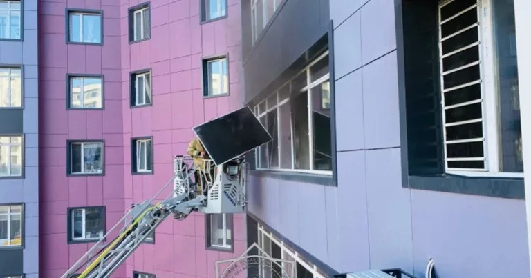 Астанада тұрғын үй кешендерінің бірінде өрт шықты