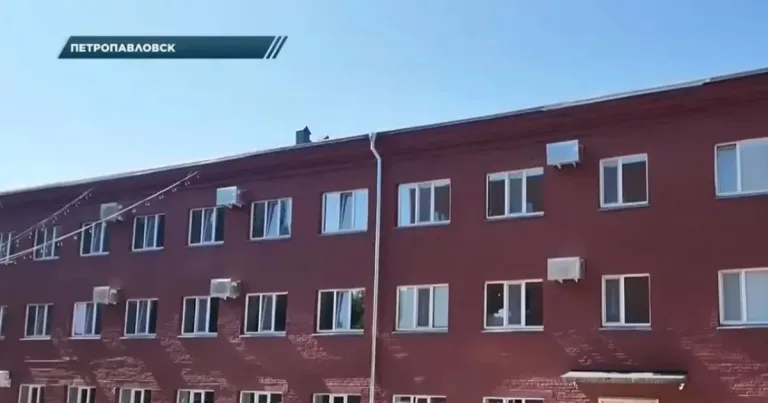 Петропавлда бес жасар бала қонақүй терезесінен құлап кетті